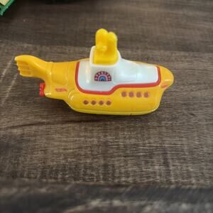 Hot Wheels The Beatles Yellow Submarine